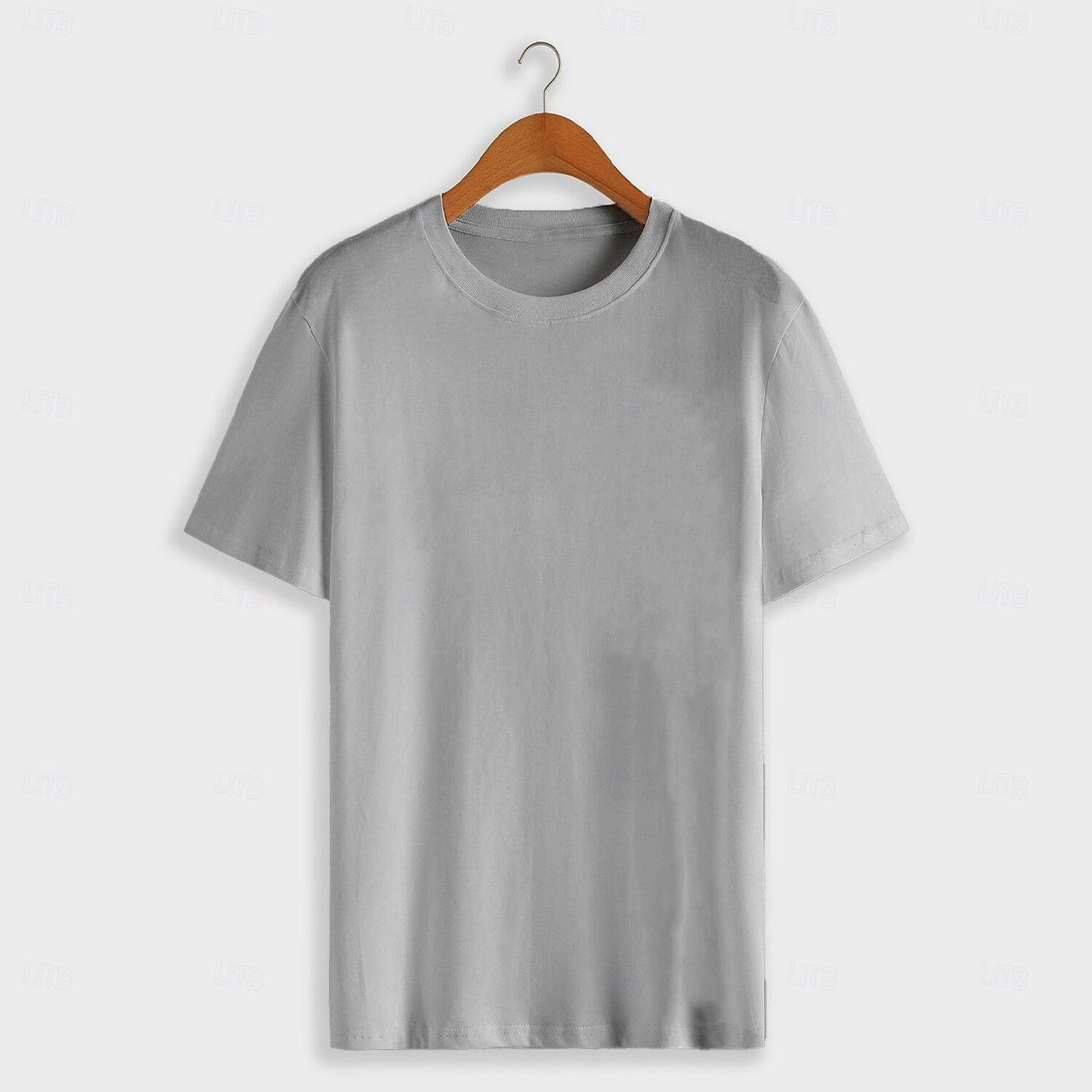 Minimalistisches einfarbiges T-Shirt